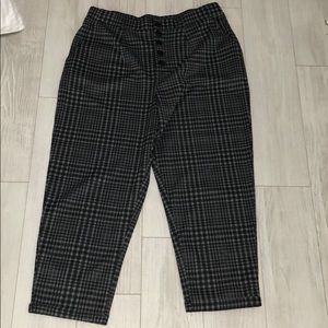 Ardene Black and Gray Plaid Cropped Pants
